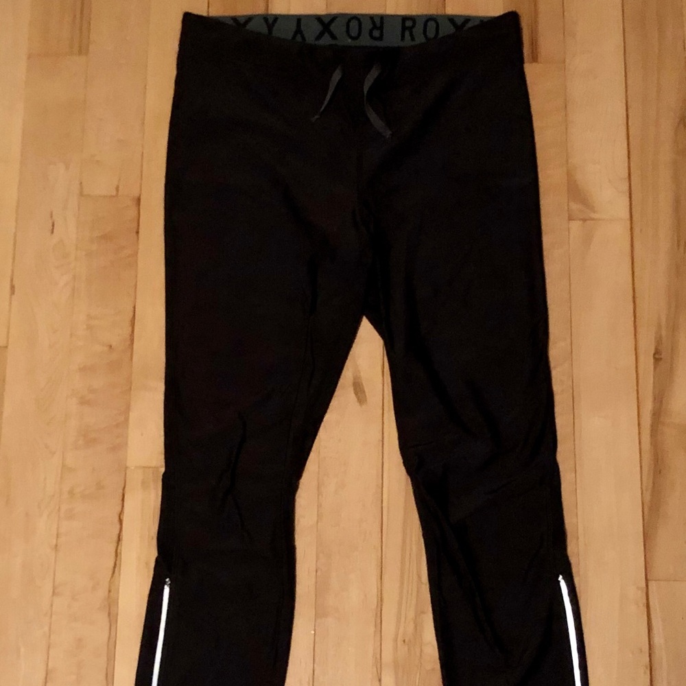 Black Roxy exercise pants